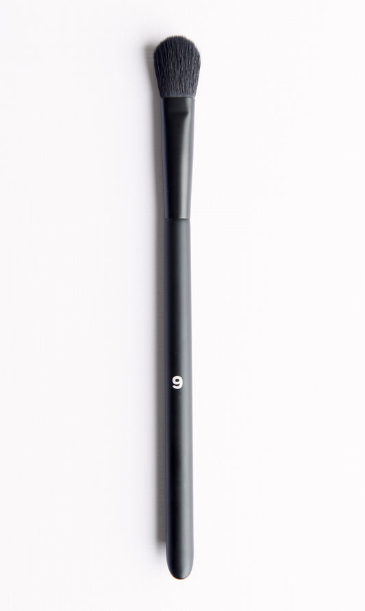 Brush Nº9 · The Concealer Brush · Artisan Face Brush
