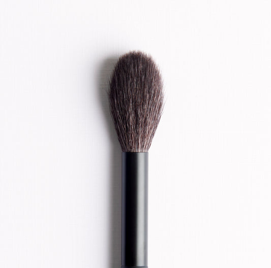 Brush Nº2 · The Fluff Mini · Artisan Face Brush