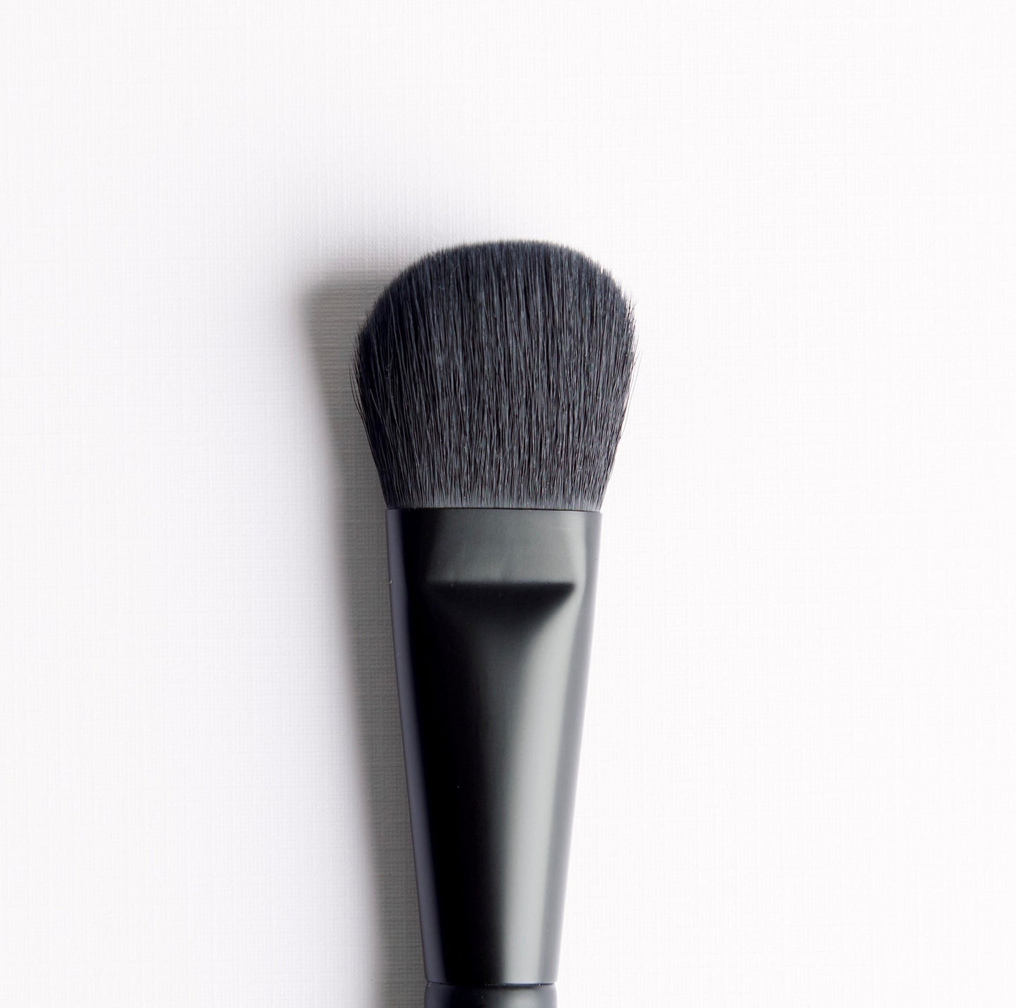 Brush Nº16 · The Base Brush · Artisan Face Brush