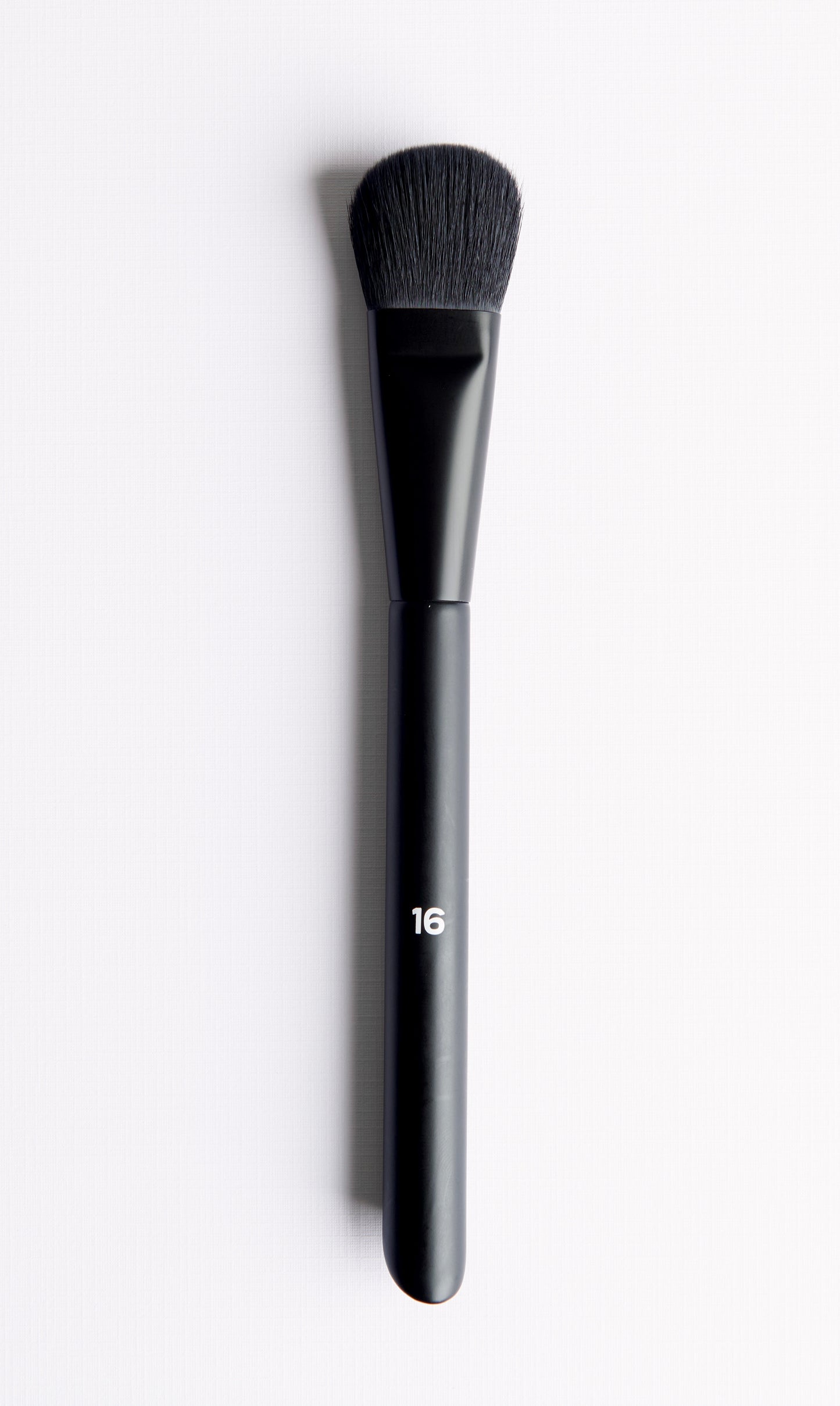 Brush Nº16 · The Base Brush · Artisan Face Brush
