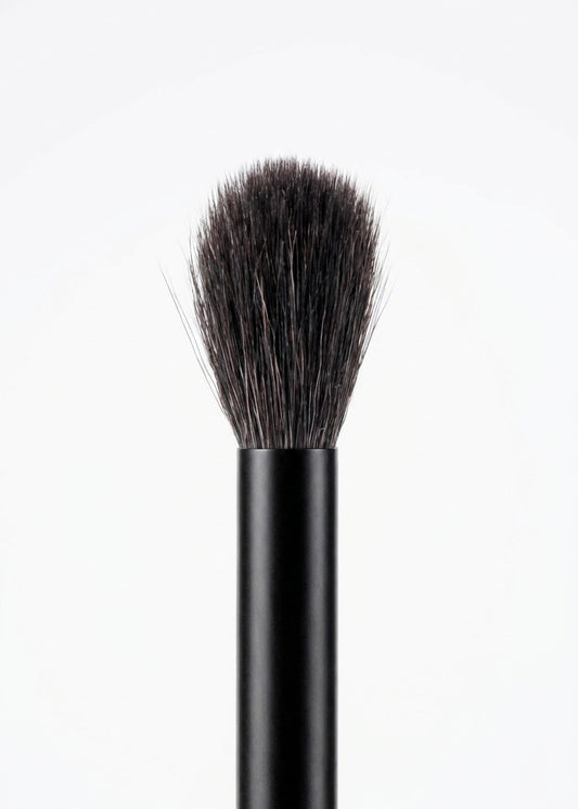Brush Nº101 · The Canvas · Artisan Eye Brush