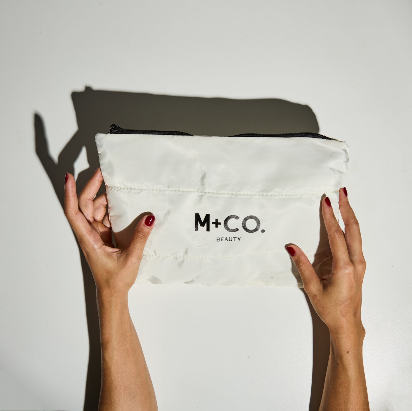 Essential Pouch